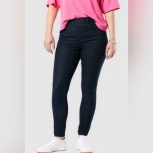 Denizen Levi’s pull on super skinny jeans